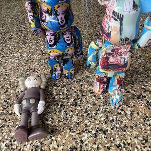 Kaws and bearbrick
